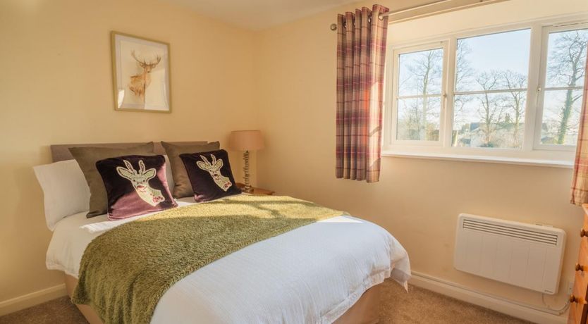 Photo of 3 Bed in Notton