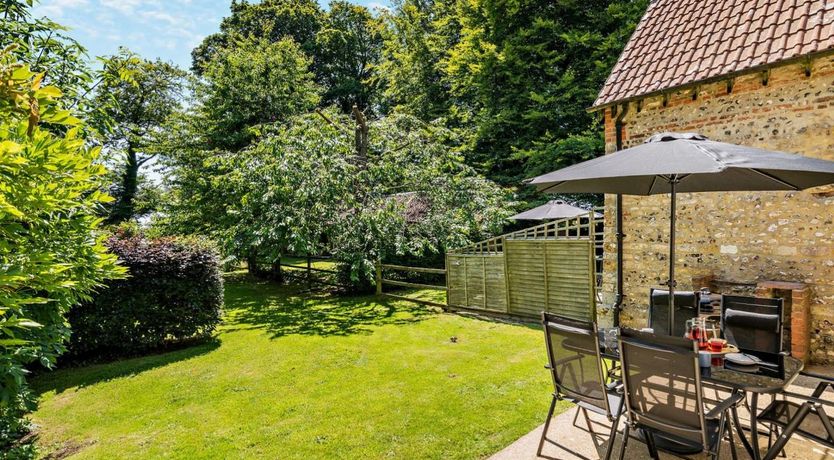 Photo of 3 Bed in Notton