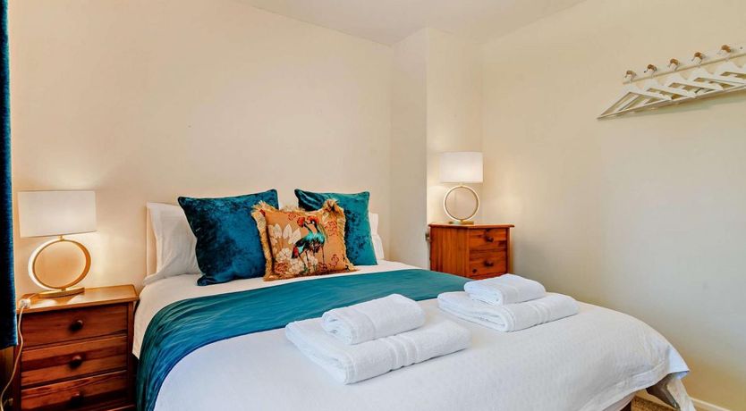 Photo of 3 Bed in Notton