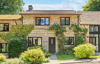 in Dorchester  (92414) Holiday Cottage