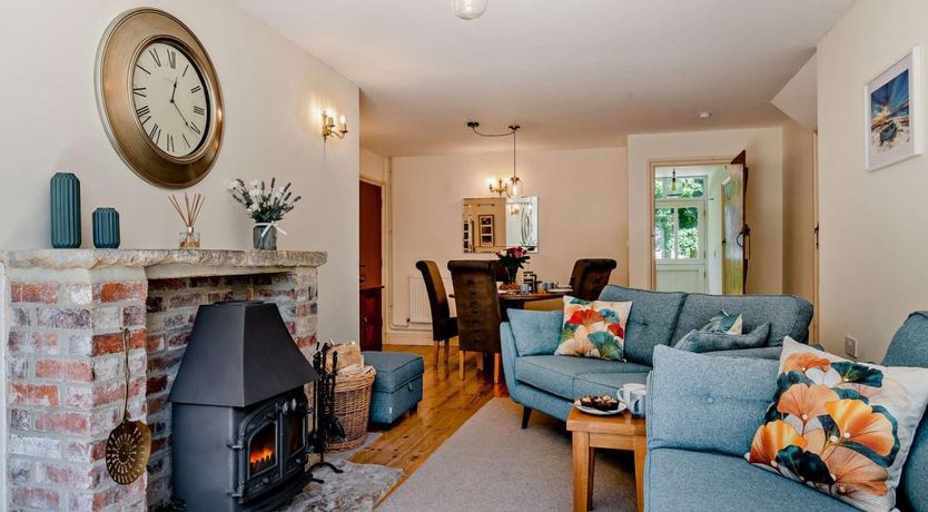 Photo of 3 Bed in Dorchester