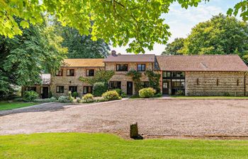 in Dorchester  (92415) Holiday Cottage