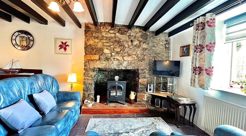 Photo of 2 Bed in Llithfaen