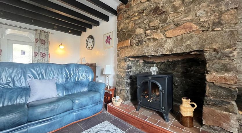 Photo of 2 Bed in Llithfaen