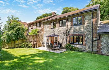 in Dorchester  (92413) Holiday Cottage
