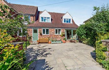 1 Bed in Harrogate Holiday Cottage