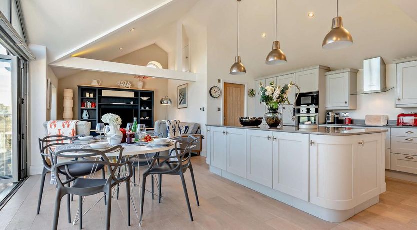 Photo of 2 Bed in Crafthole