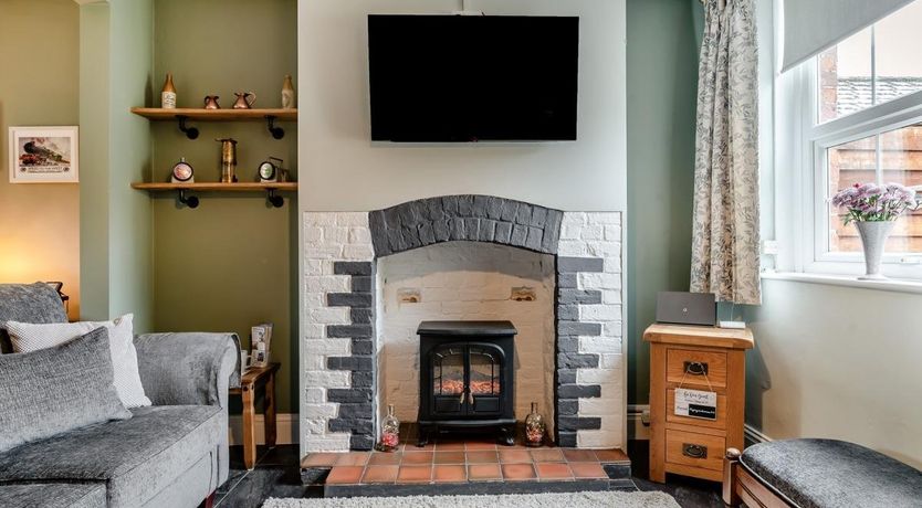 Photo of 2 Bed in Minehead