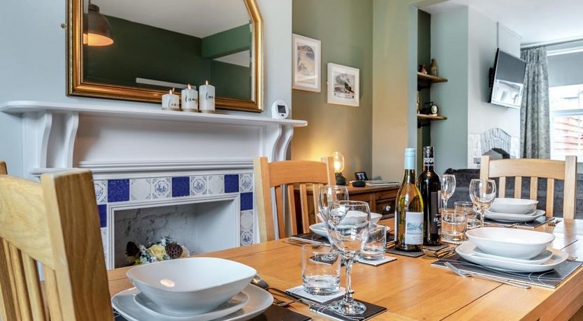 Photo of 2 Bed in Minehead