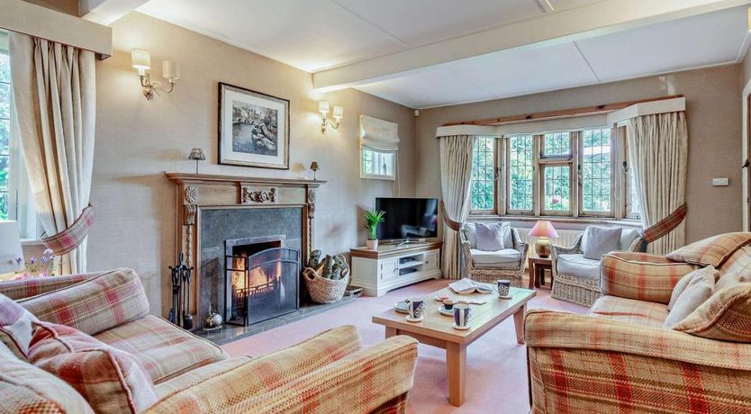 Photo of 4 Bed in Burley