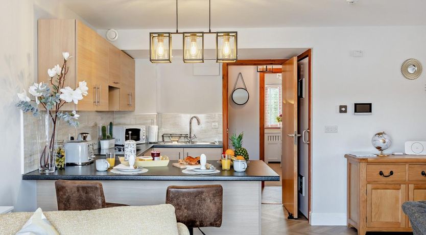 Photo of 1 Bed in Milford Haven