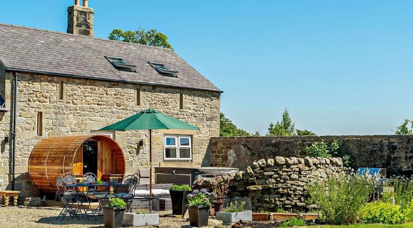 Photo of 4 Bed in Birtley