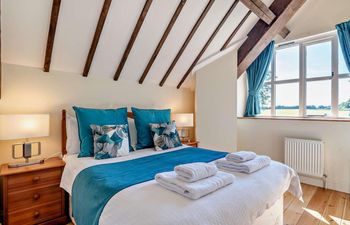 2 Bed in Dorchester Holiday Cottage