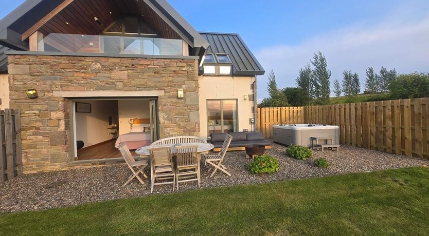 Photo of 2 Bed in Aberlemno