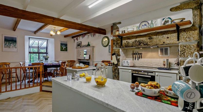 Photo of 3 Bed in Ludgvan