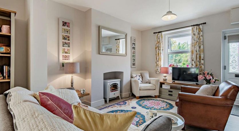 Photo of 2 Bed in Swanage