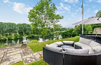 in Marlow  (92655) Holiday Cottage