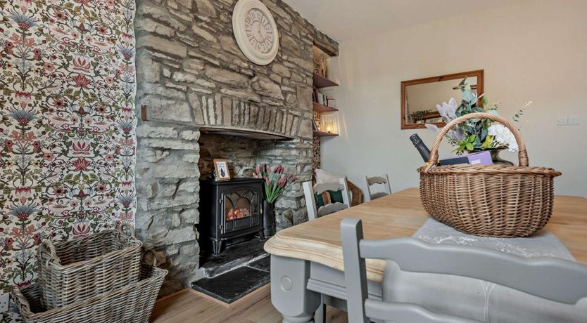 Photo of 3 Bed in Llandysul