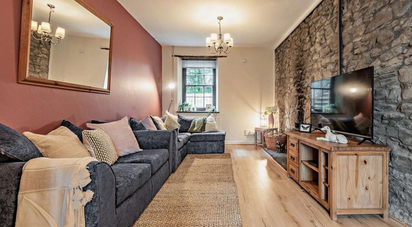 Photo of 3 Bed in Llandysul