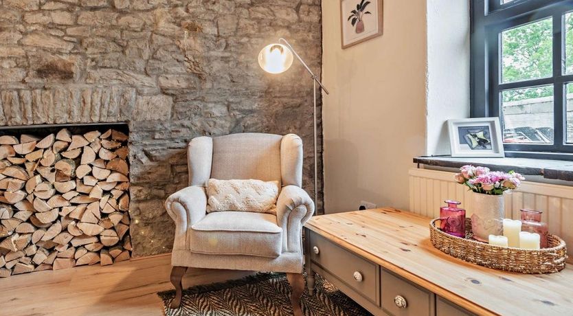 Photo of 3 Bed in Llandysul