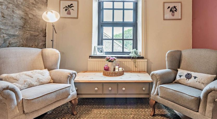 Photo of 3 Bed in Llandysul