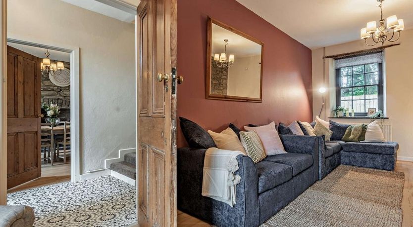 Photo of 3 Bed in Llandysul