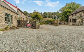 Photo of Cottage in West Wales