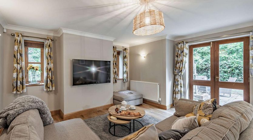 Photo of 4 Bed in Holywell