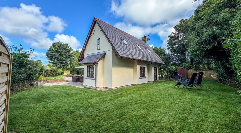 Photo of 4 Bed in Holywell