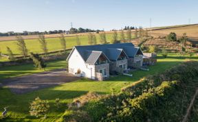 Photo of Barn in Angus