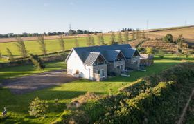 Photo of barn-in-angus