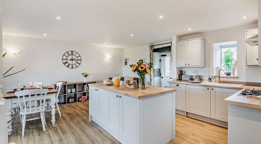 Photo of 2 Bed in Matlock