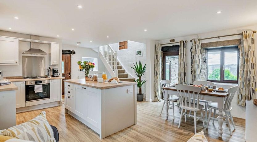 Photo of 2 Bed in Holloway