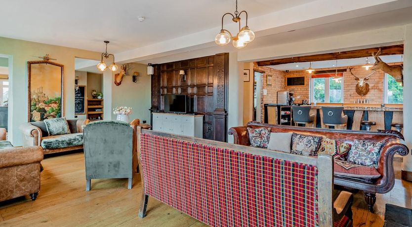 Photo of 9 Bed in Lyth