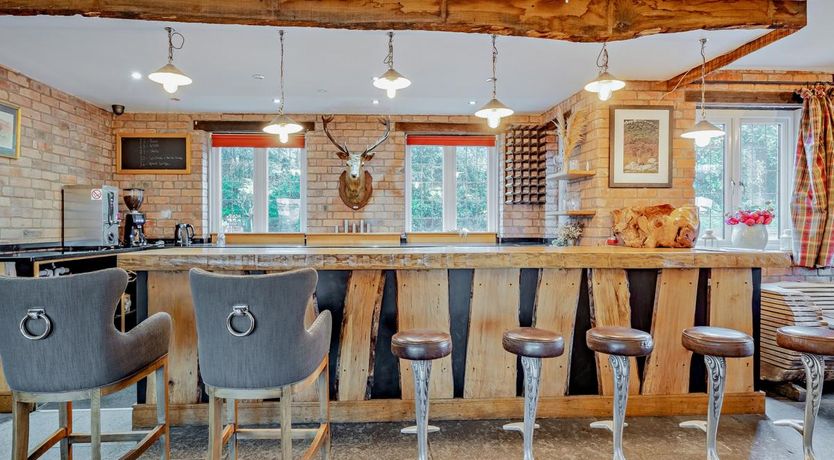 Photo of 9 Bed in Lyth