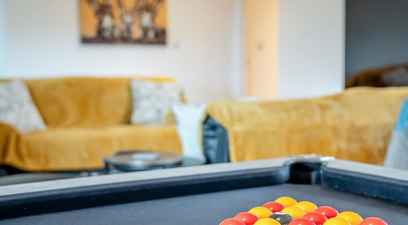 Photo of 5 Bed in Llanafanfawr