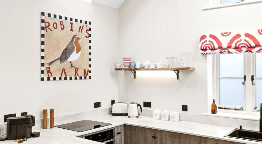 Photo of 1 Bed in Haytons Bent