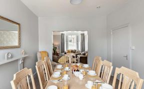 Photo of 4 Bed in Ilfracombe