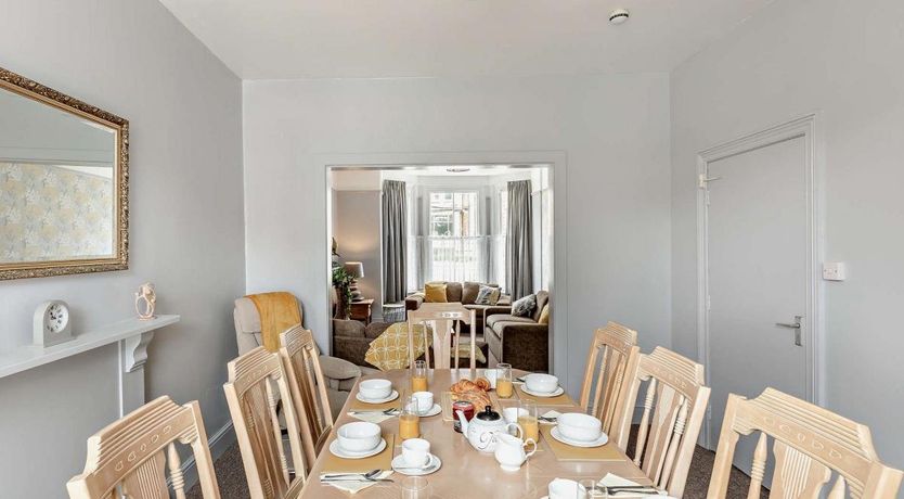 Photo of in Ilfracombe (92644)