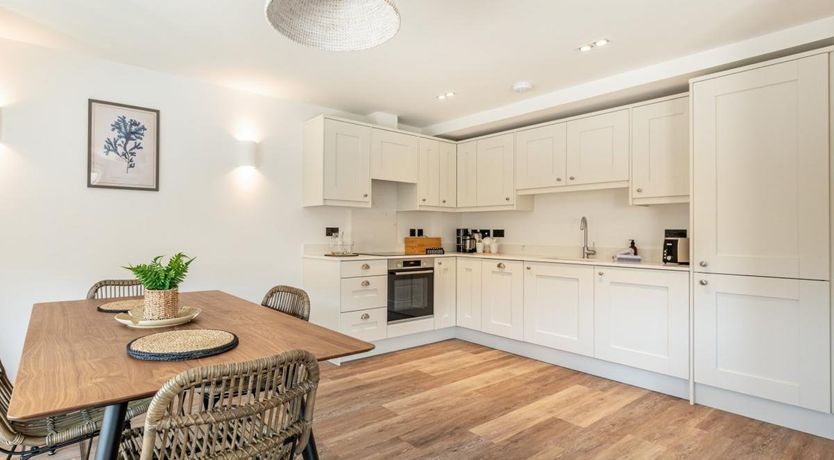 Photo of 2 Bed in Croyde