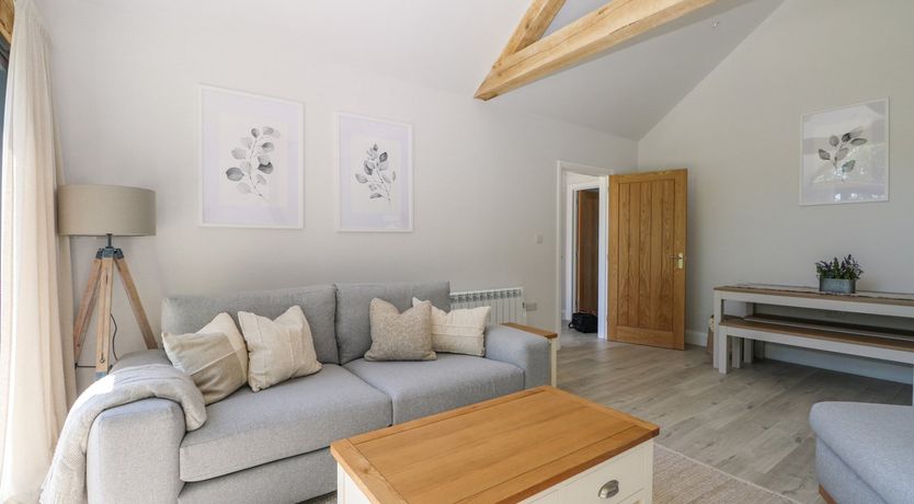 Photo of Robins Nest