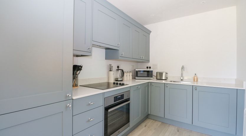 Photo of Robins Nest