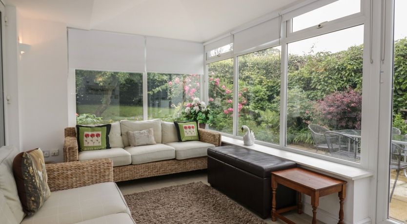 Photo of The Bird's Nest