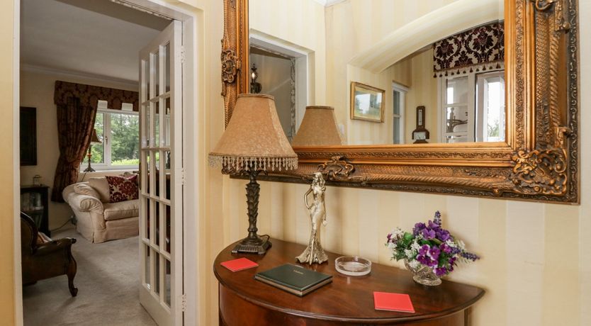 Photo of Storrs Lodge