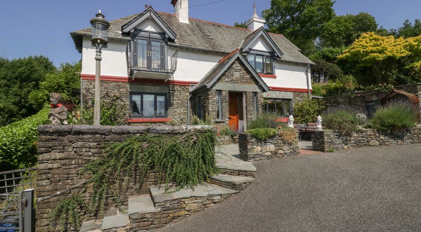 Photo of Storrs Lodge