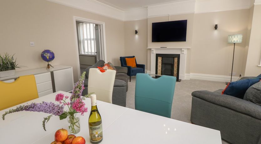 Photo of Chine Heights