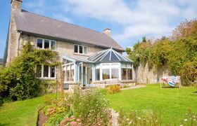 Photo of slade-cottage-1
