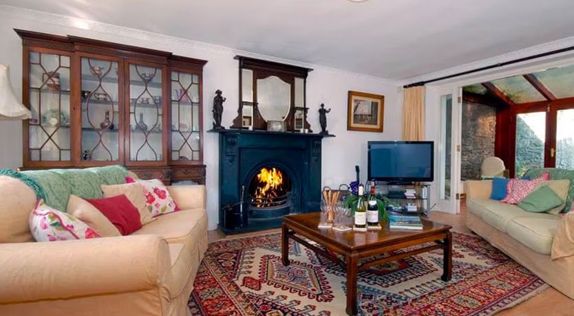 Photo of Slade Cottage