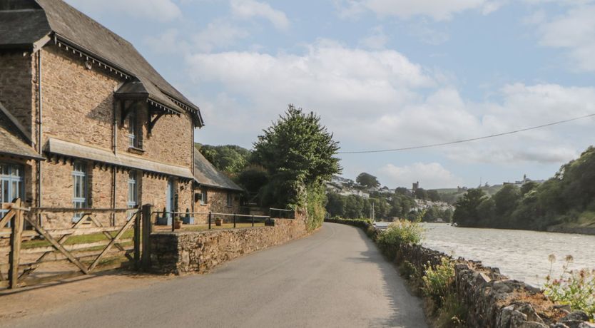 Photo of Bridgend Barn