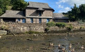 Photo of Bridgend Barn